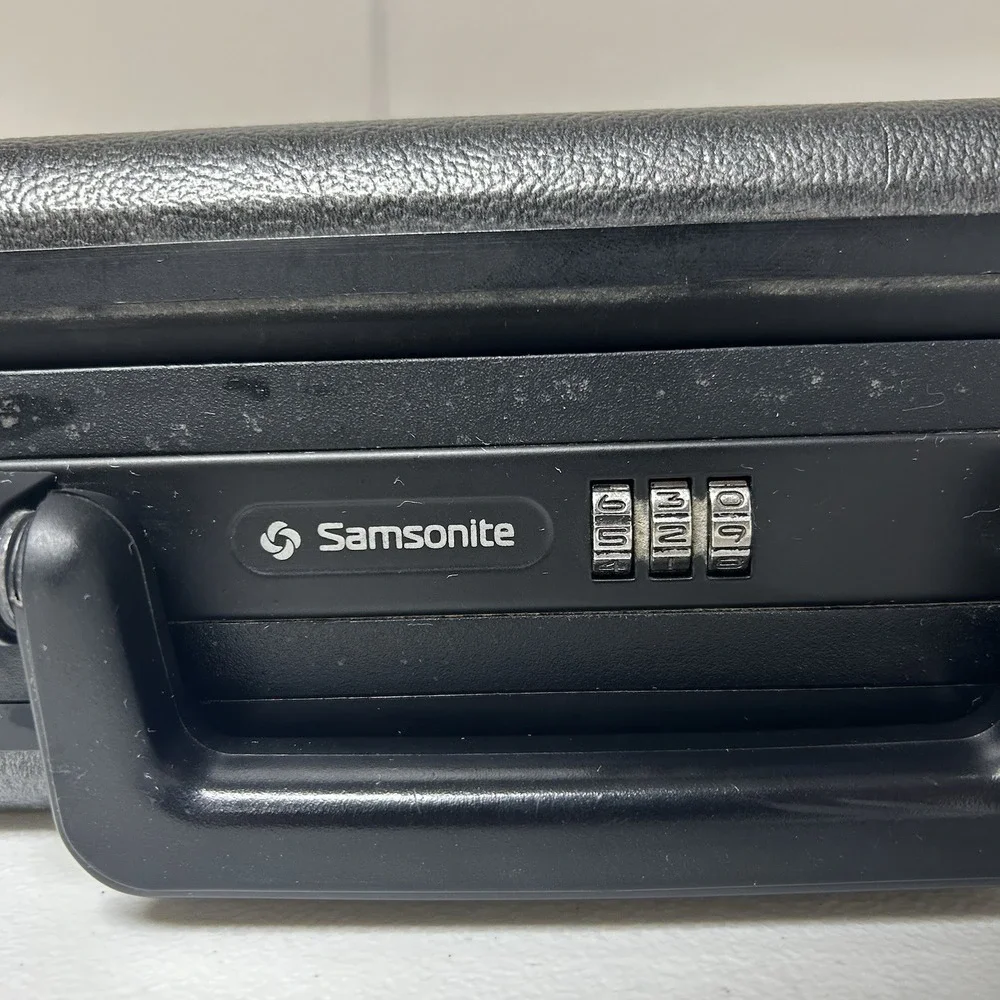 Vintage Samsonite Omega GL Briefcase Gray Hard Clamshell Combo Lock Locking